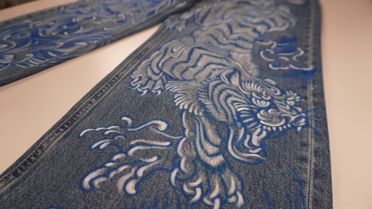 Custom jeans in japanese style